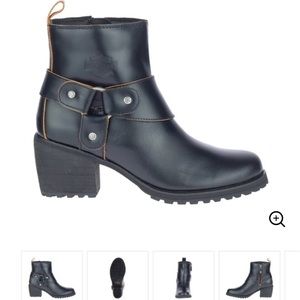 Brand new in the box. Just don’t like them on me